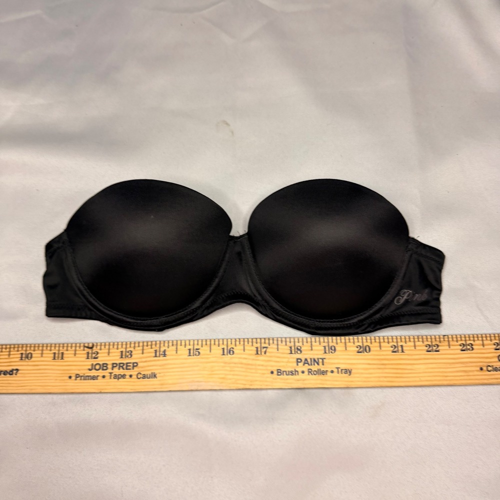 Victoria's Secret‎ PINK Strapless Underwire Bra Black Molded Cup Silicone Grip
